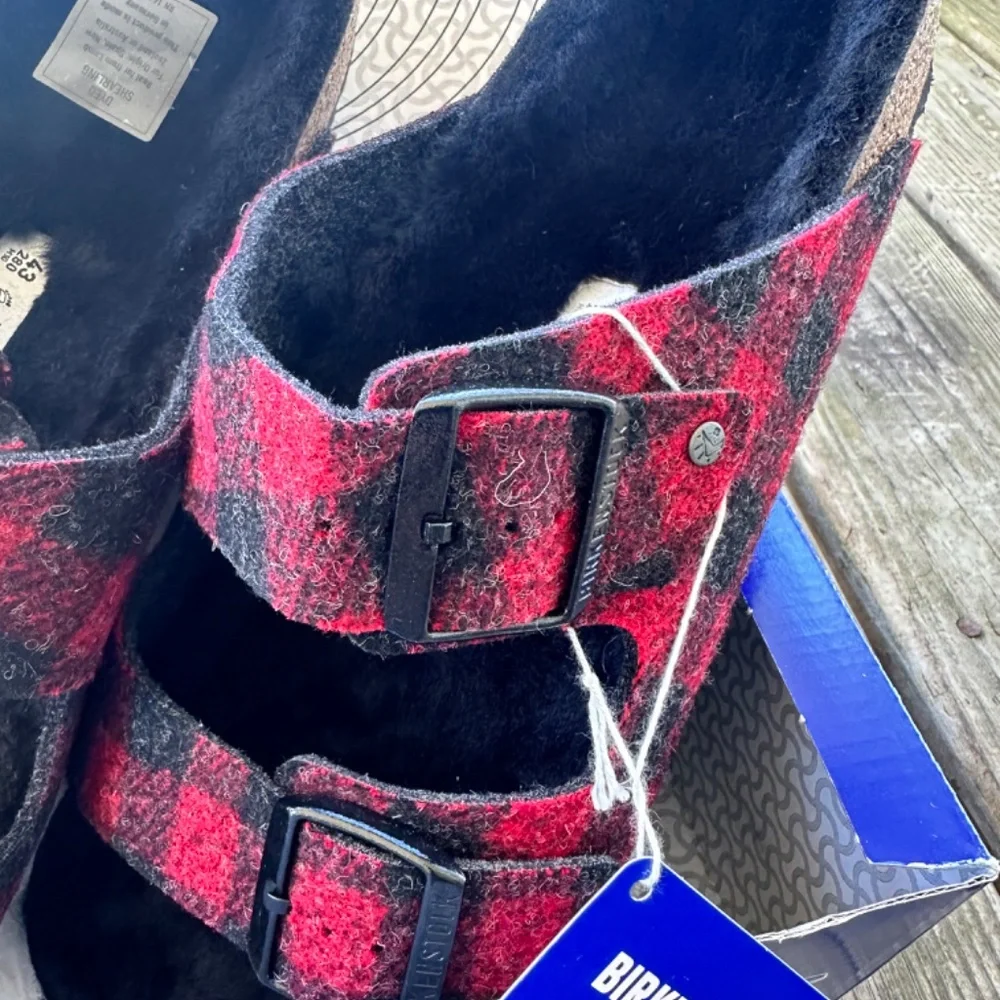 Birkenstock Plaid Red Arizona Shearling Lined Mens 10 EU43 - Picture 2 of 8
